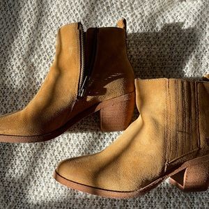 FRYE suede ankle booties|| worn once|| marks on soles as shown